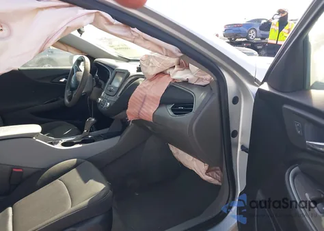 2016 Chevrolet Malibu Ls z USA, uszkodzony, nr VIN 1G1ZB5ST1GF304864